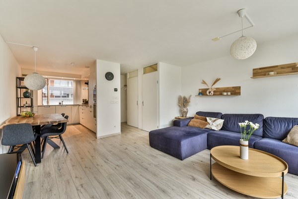 Medium property photo - Ladogameerhof 113, 1060 RE Amsterdam